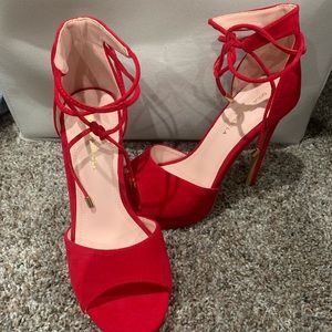 wrap around heels